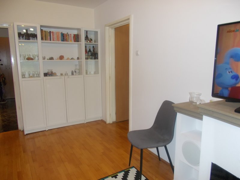 Colentina, 3 camere inchiriere cu parcare inclusa