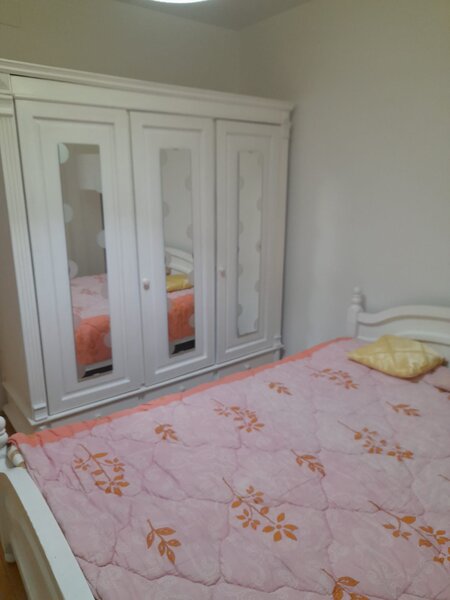 Colentina, 3 camere inchiriere cu parcare inclusa