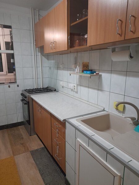 Colentina, 3 camere inchiriere cu parcare inclusa